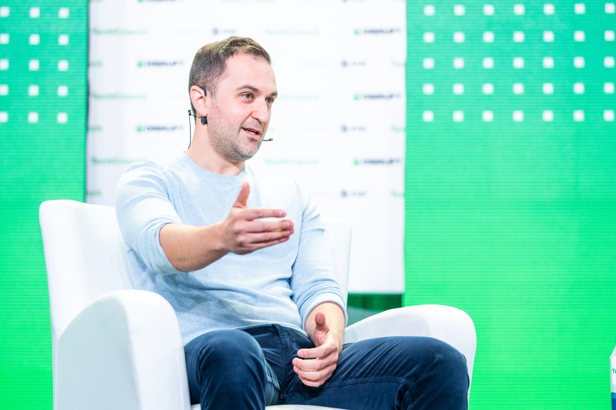 Lyft co-founder says autonomous vehicles won’t replace drivers for at least a decade • ZebethMedia
