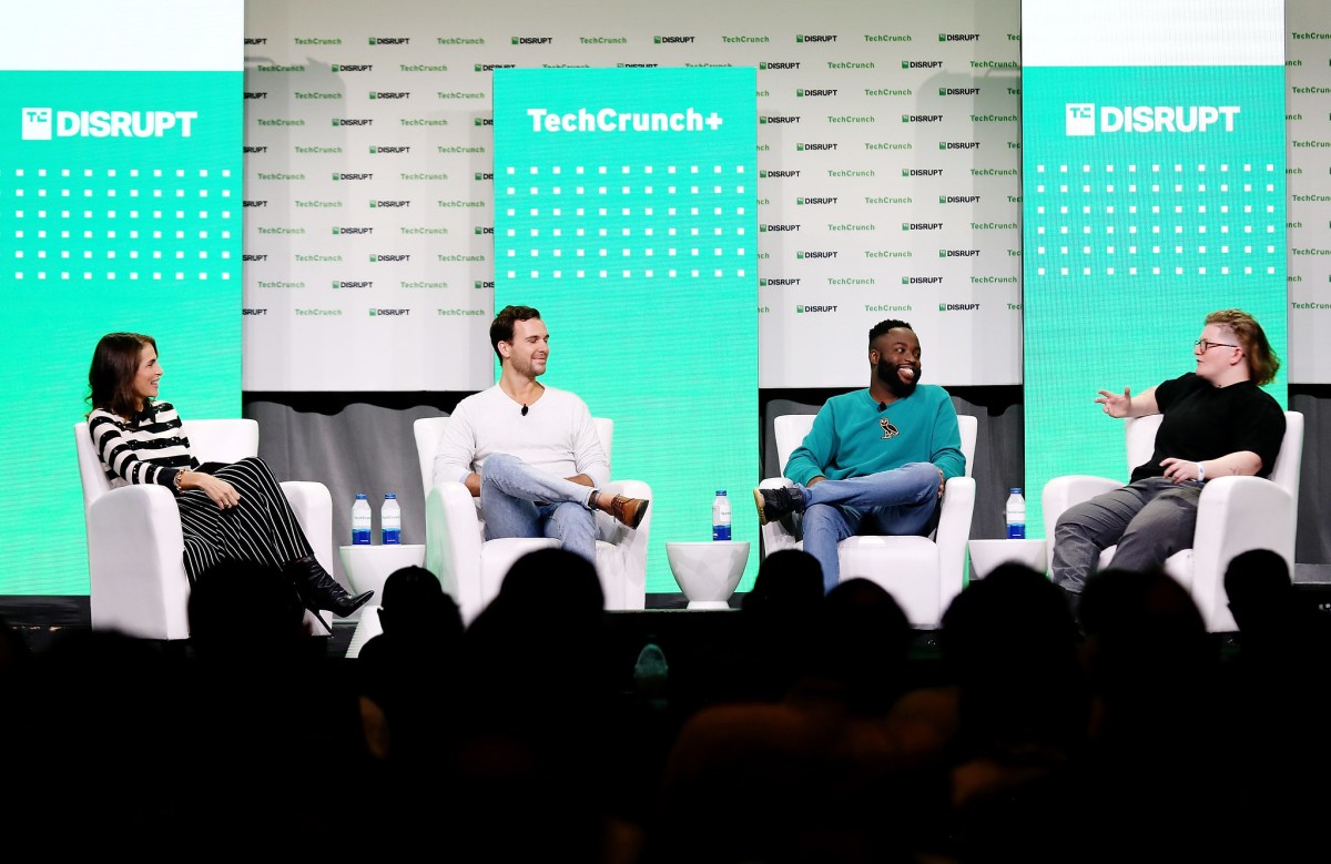 These founders landed early checks by being savvy about social media • ZebethMedia