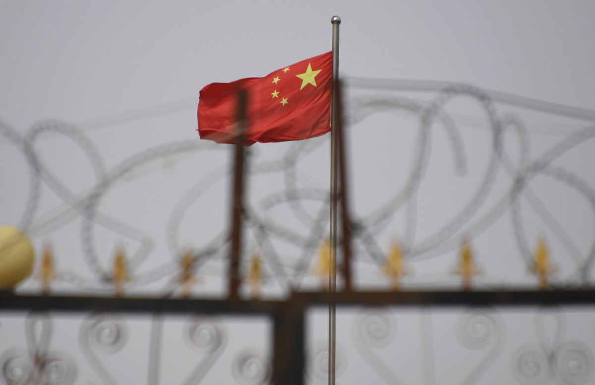 US charges two alleged Chinese spies over plot to obstruct Huawei prosecution • ZebethMedia