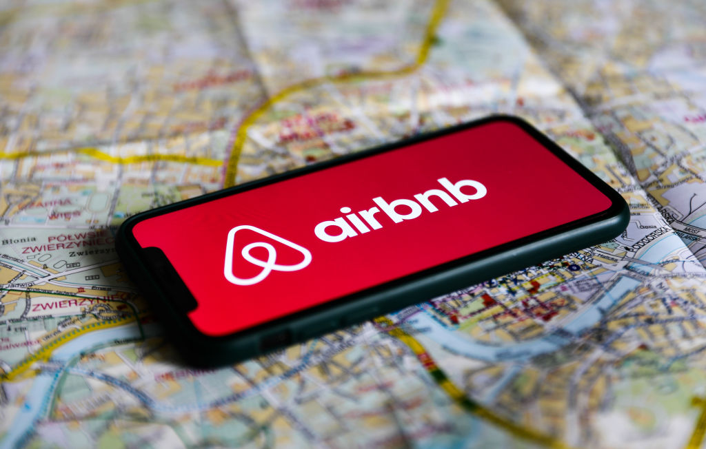 Airbnb will soon show prices inclusive of all fees in search results • ZebethMedia
