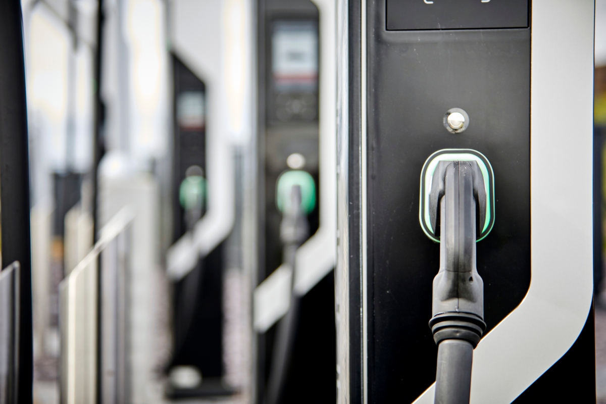 WeaveGrid gets $35M Series B to help electrical grid cope with coming wave of EVs • ZebethMedia